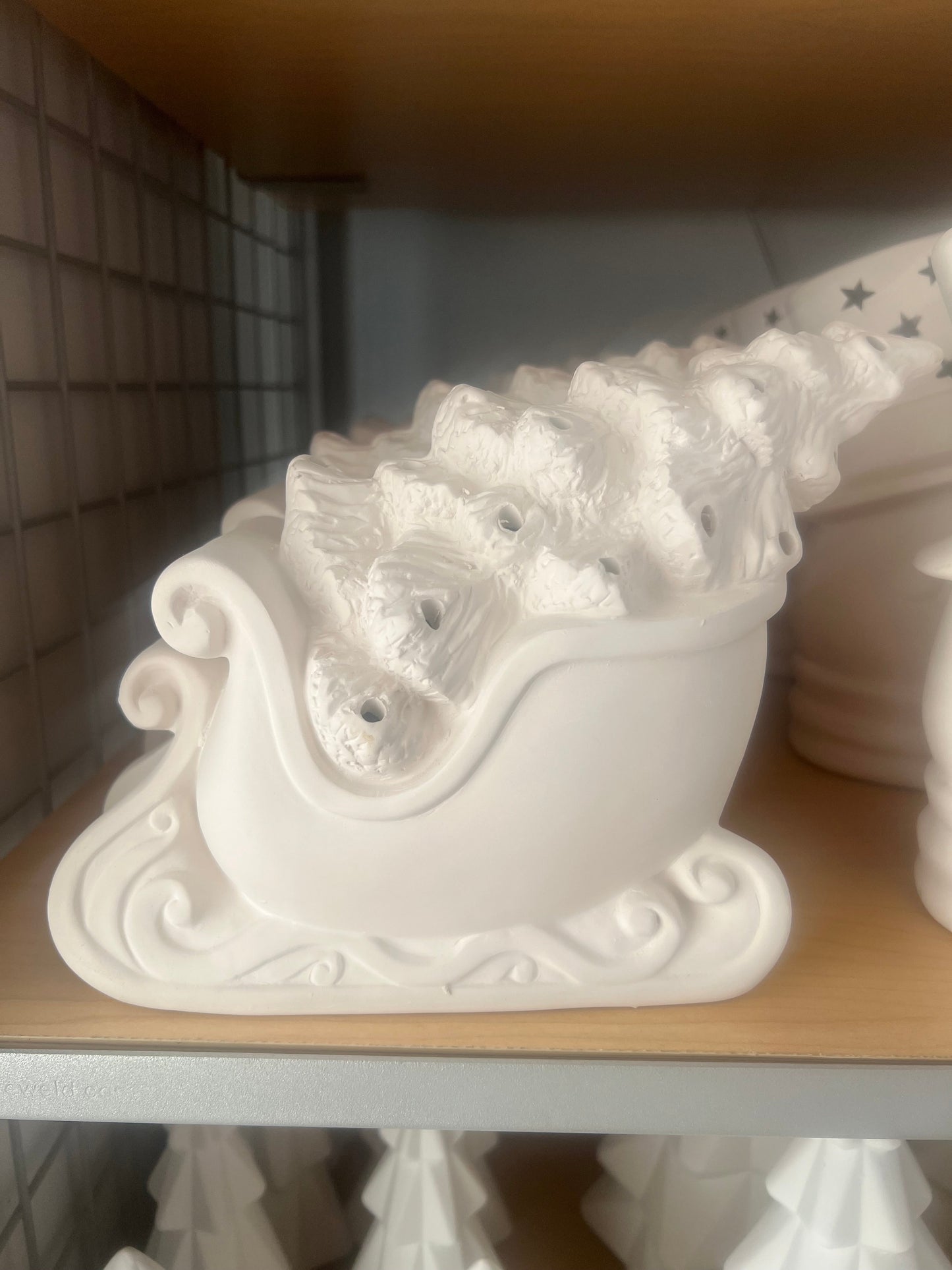 12/08/23 HOLIDAY CERAMICS BENEFITING LIMESTONE ANIMAL ALLIANCE 2:00PM