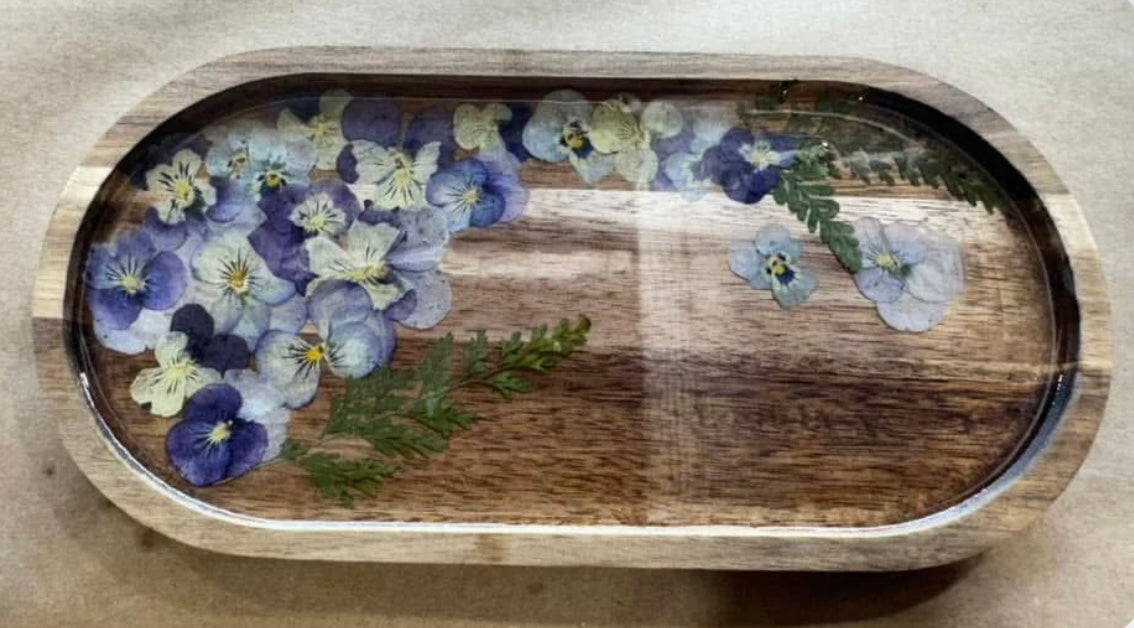 RESIN CHARCUTERIE BOARDS