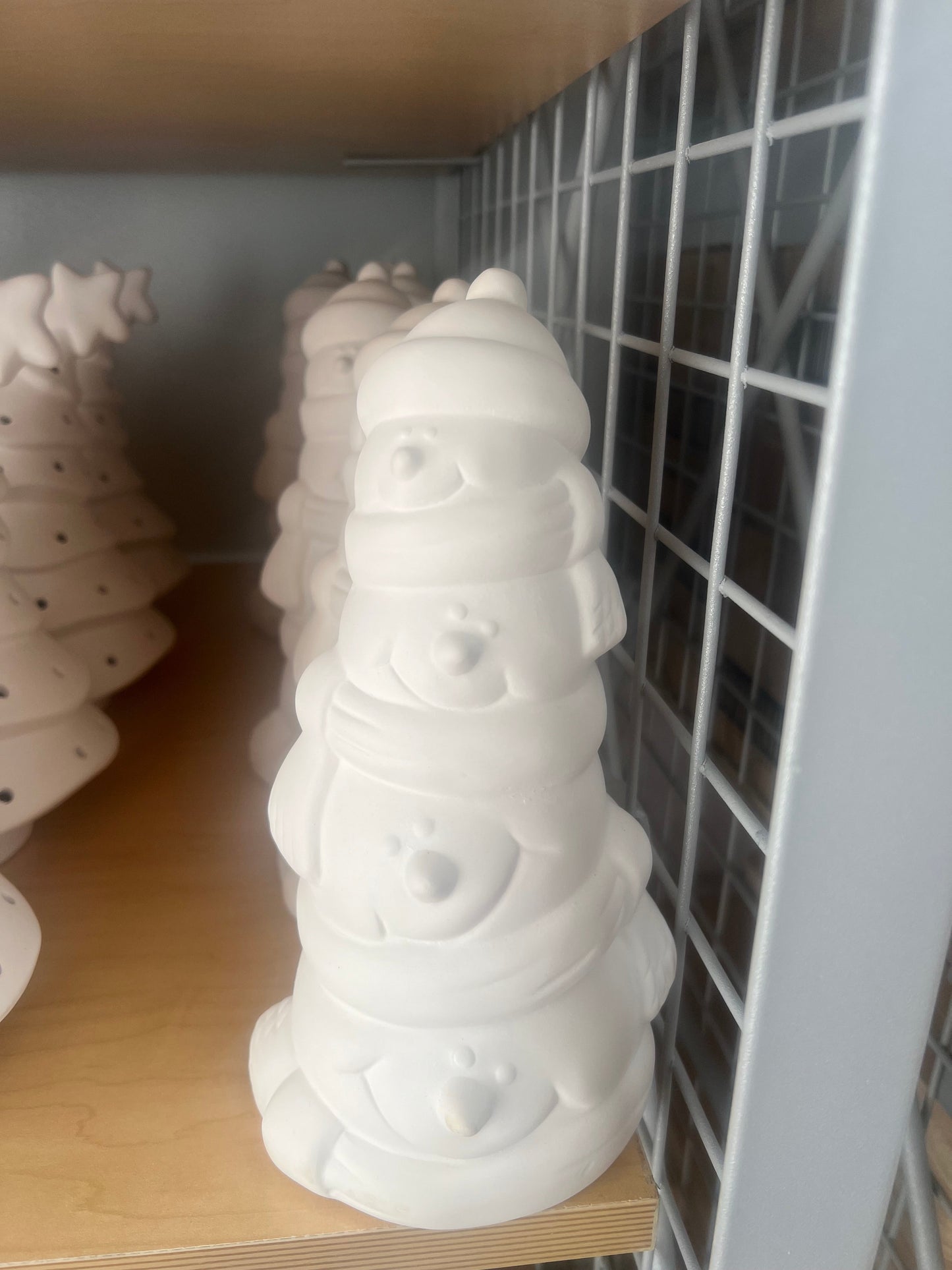 12/08/23 HOLIDAY CERAMICS BENEFITING LIMESTONE ANIMAL ALLIANCE 2:00PM