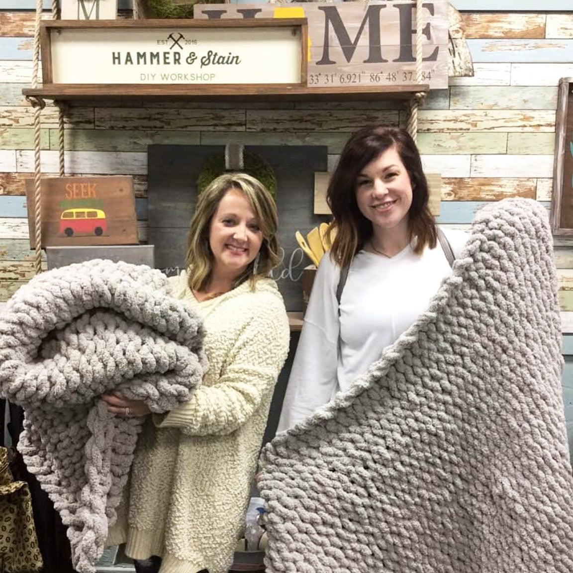 NOVELTY BLANKETS (40x60")