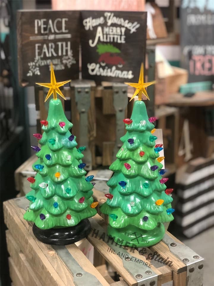 12/08/23 HOLIDAY CERAMICS BENEFITING LIMESTONE ANIMAL ALLIANCE 2:00PM