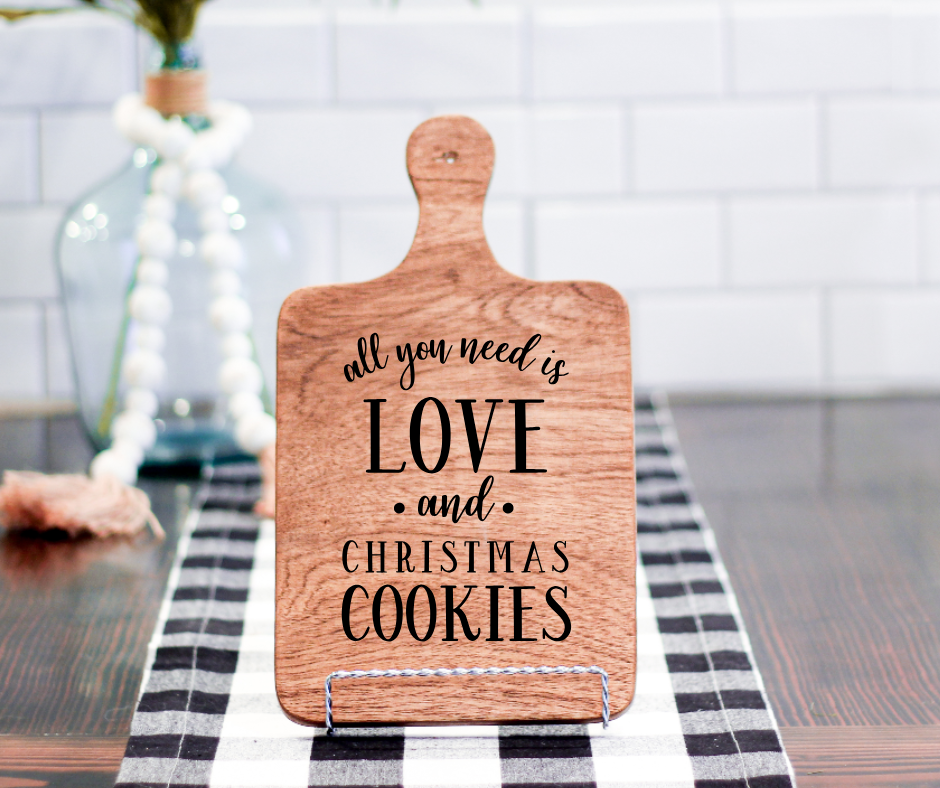 HOLIDAY DECORATIVE CUTTING BOARDS (14X9")