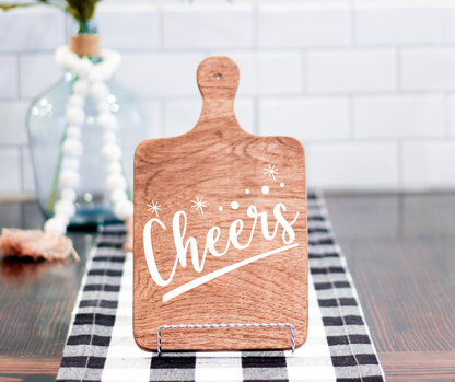 HOLIDAY DECORATIVE CUTTING BOARDS (14X9")