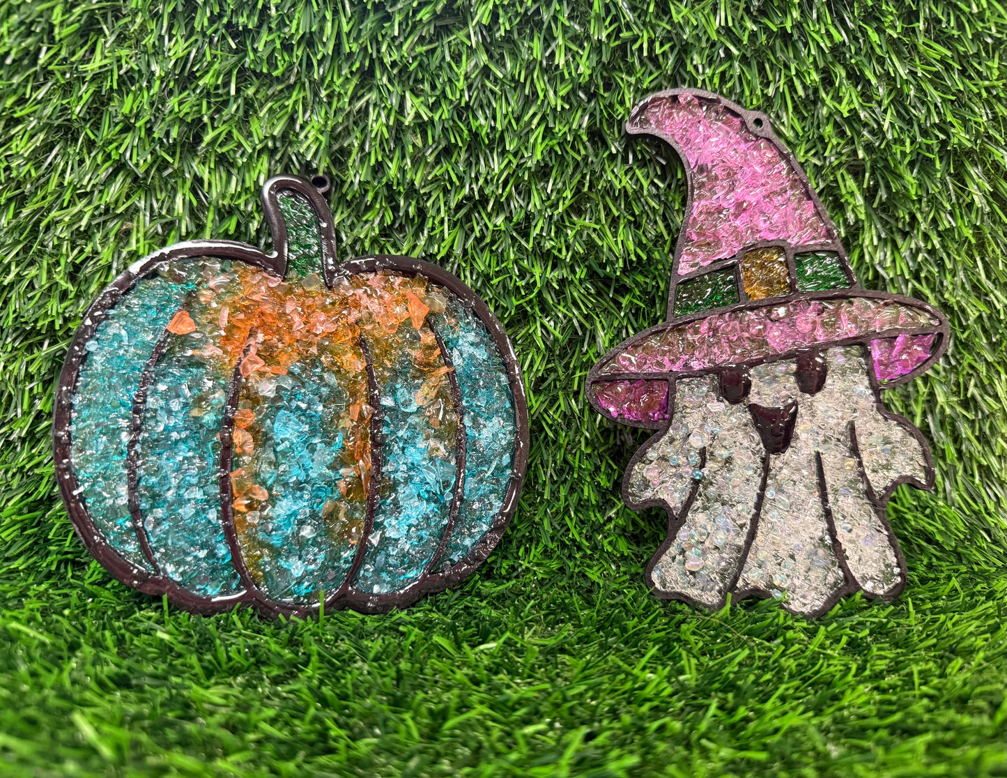 09/22/26-TUESDAY-$25 Tuesday: Spooky Sunshine Suncatchers 6:30pm