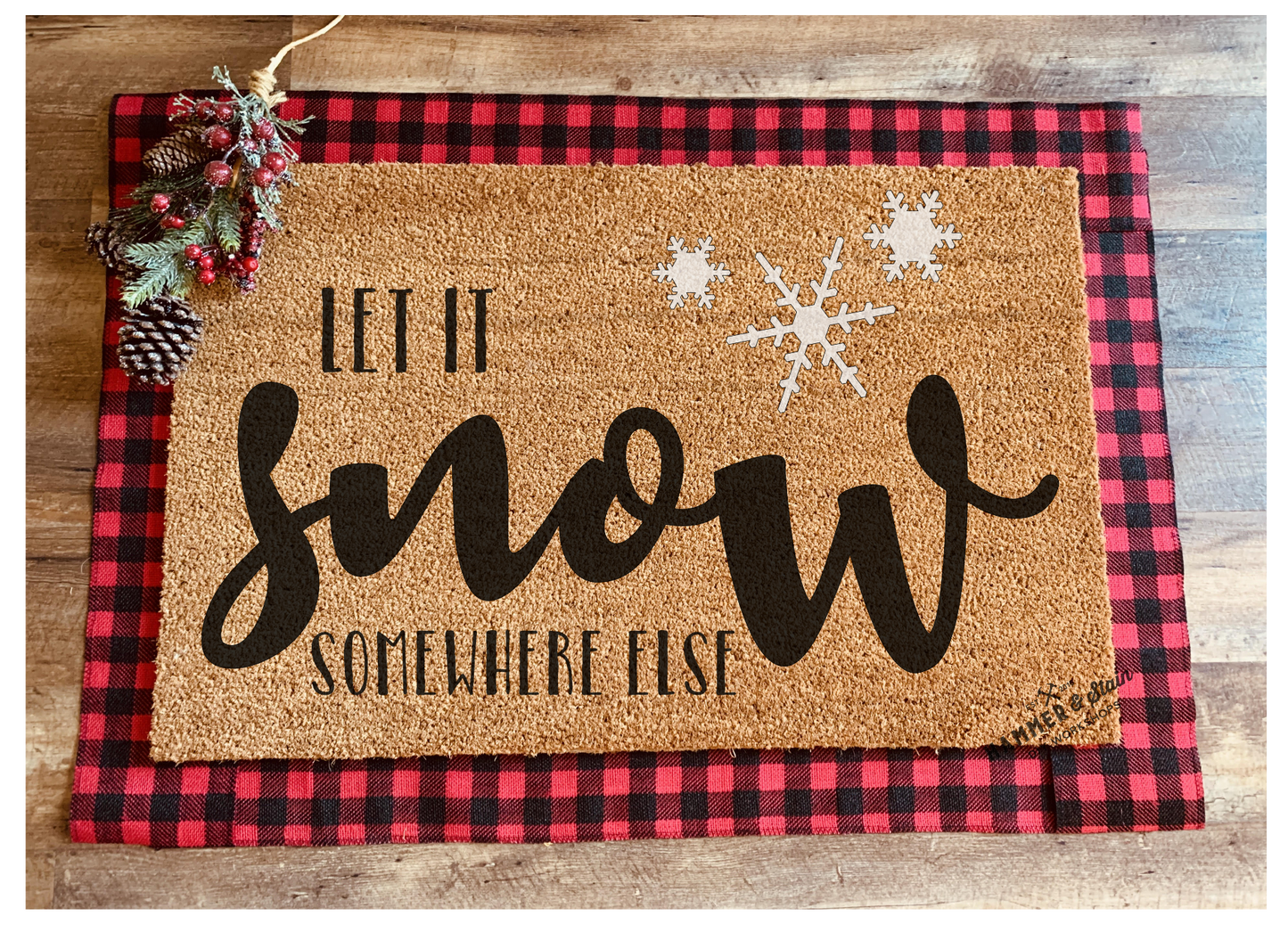 HOLIDAY DOORMAT (18" x 30")
