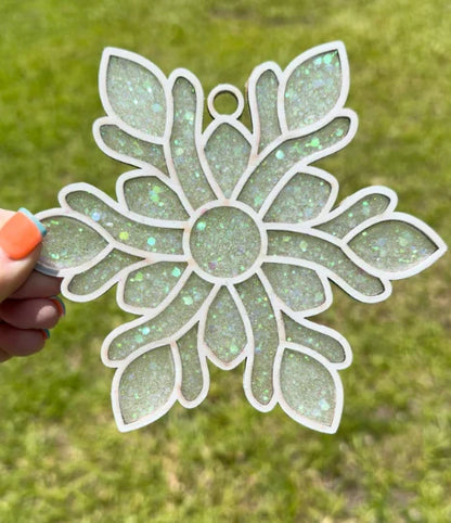 HOLIDAY RESIN SUN CATCHERS
