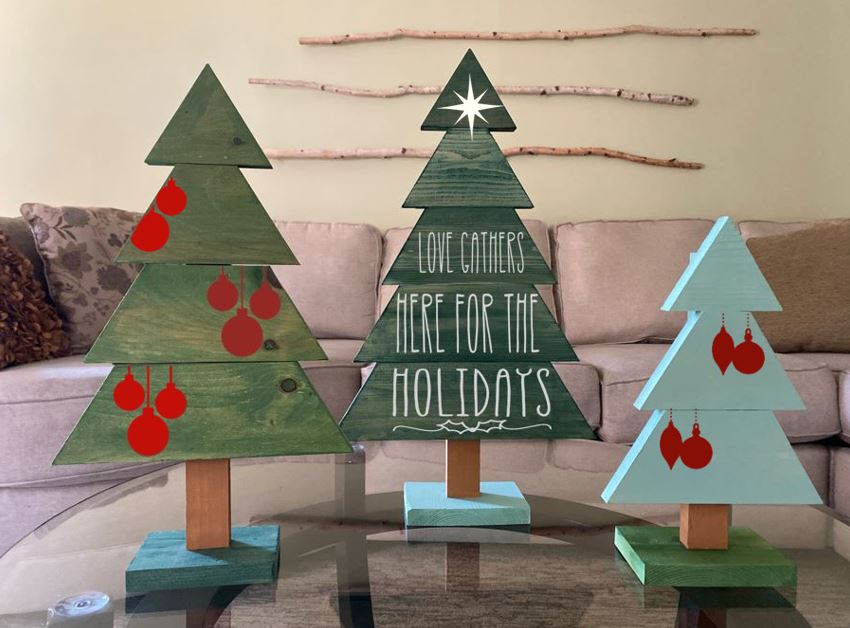 HOLIDAY PALLET TREE TRIO